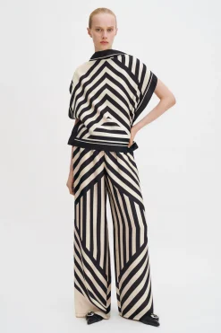Eve Relaxed Print Trousers