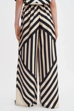 Eve Relaxed Print Trousers