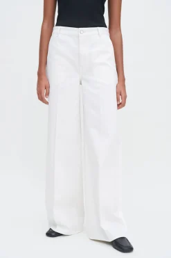 Wide Leg Jean